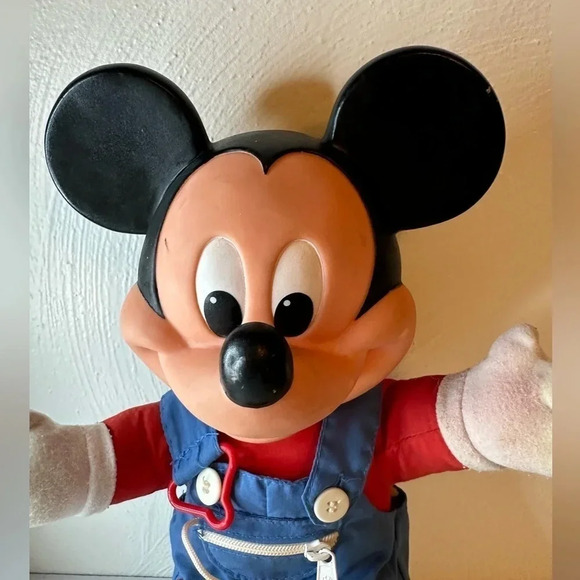 Vintage 1980s Mickey Mouse Learn to Dress Me Doll Mattel Button Zipper​ Shoe Tie - Picture 3 of 14